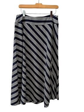 Talbots Nautical Summer Stripe Knit Skirt Navy Blue SP